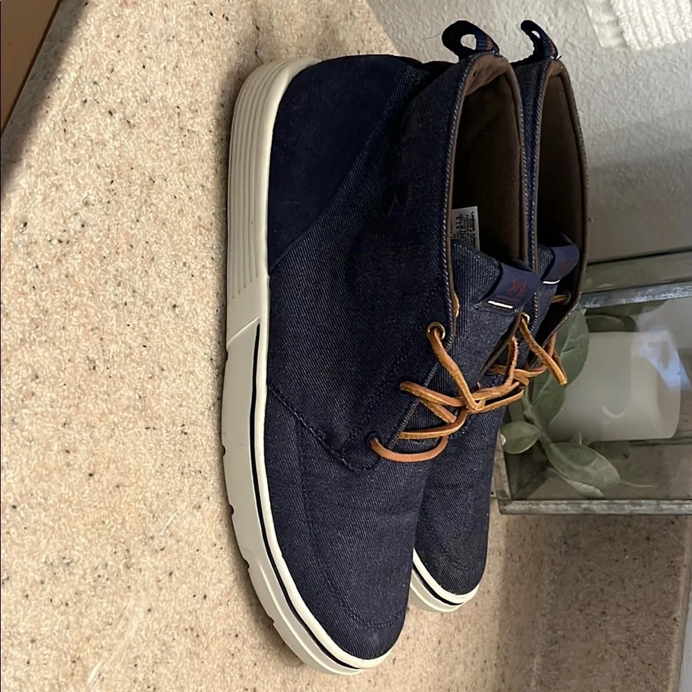 Under Armour Blue High Top Shoes with Brown Laces